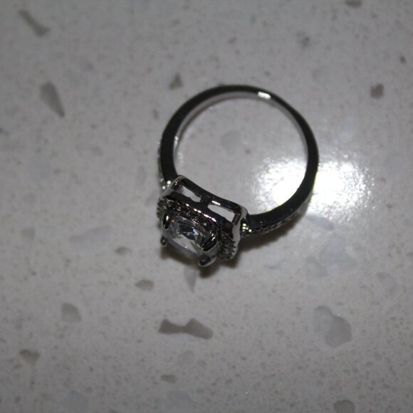 RING !! - Picture 5 of 5